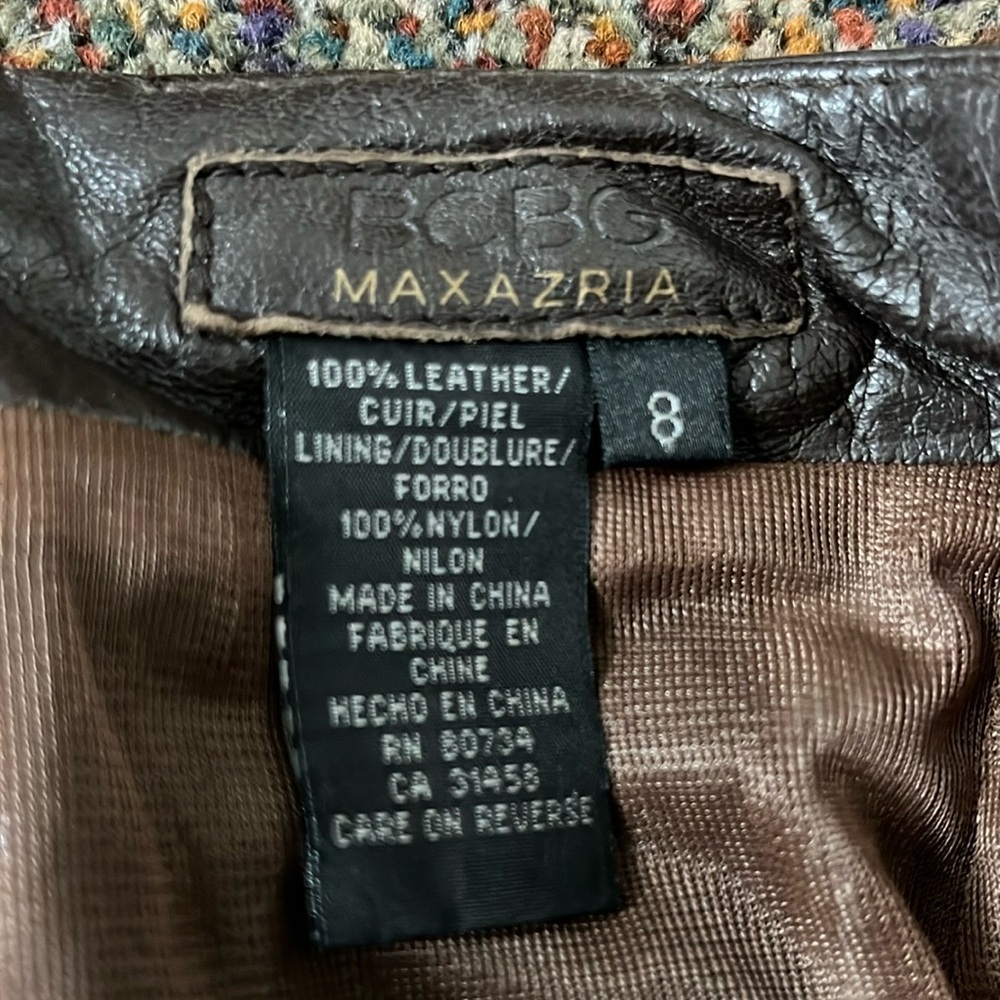100% leather pant with lining, back zipper